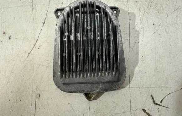 Mercedes-Benz A W176 Voltage converter/converter module A1769066600
