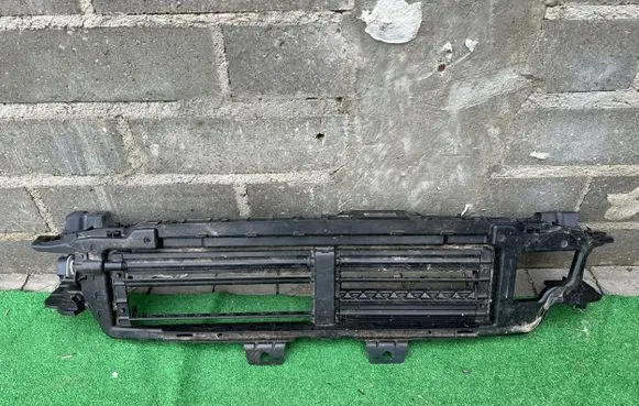 Volvo V60 Front door