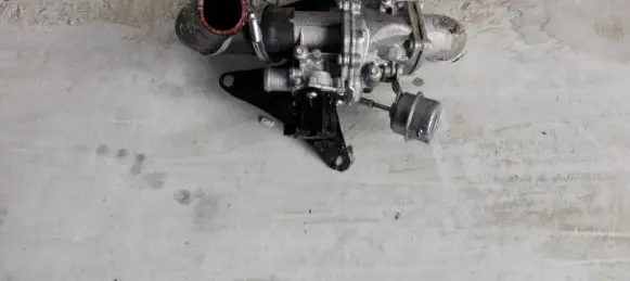 Land Rover Discovery 4 - LR4 Vacuum pump