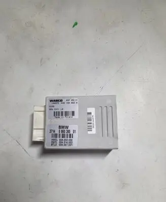 BMW 7 F01 F02 F03 F04 Suspension control unit/module 6860385
