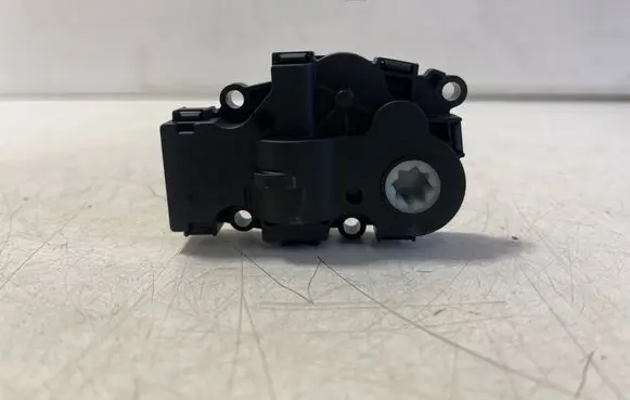 Porsche Taycan 9J1 Air flap motor/actuator EGP0064