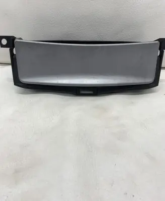 Ford S-MAX Ashtray (front) 
