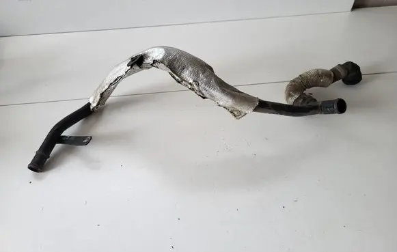 Skoda Yeti (5L) Engine coolant pipe/hose 04L121065BN