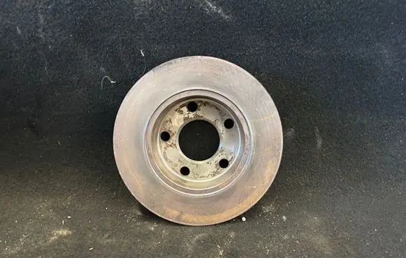 Volkswagen PASSAT B6 Front brake disc