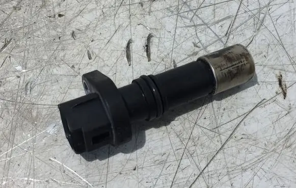 Toyota Yaris Crankshaft position sensor 9091905062 0296001380