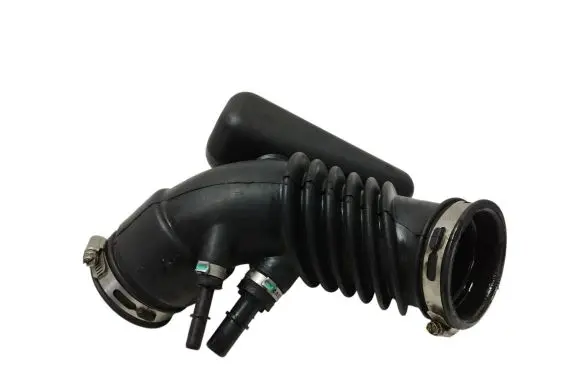 Ford Escape Air intake hose/pipe 5M6U9F805AC