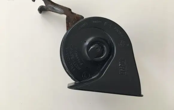 Opel Signum Horn signal 13183104