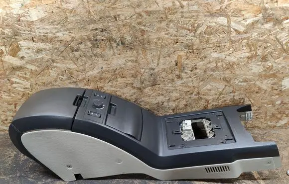 Chrysler Pacifica Center console 1002156AA