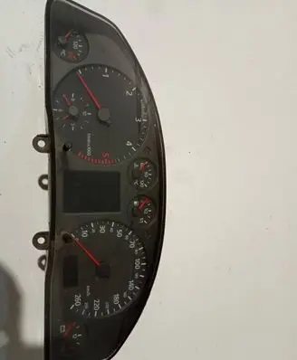 Audi A6 S6 C5 4B Speedometer (instrument cluster) 4B0919880G 110008890001