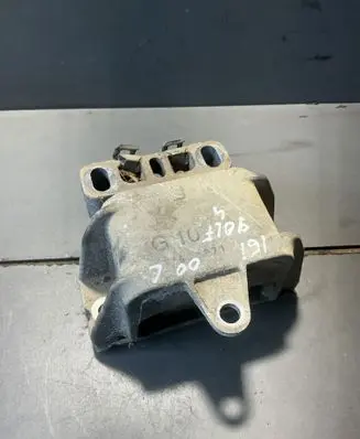 Volkswagen Golf IV Engine mount bracket 1J0199555