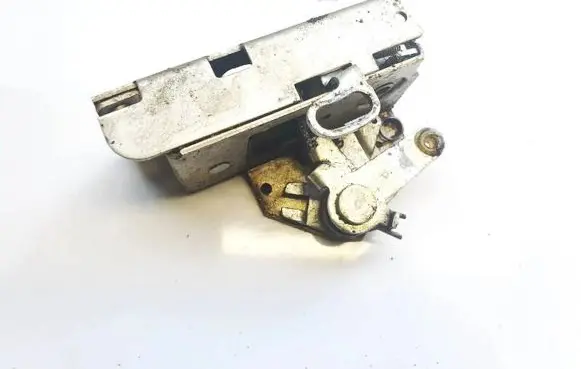 Iveco Daily 40.8 Rear door lock 500329770