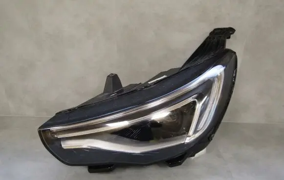 Opel Grandland X Headlight/headlamp YP00016180
