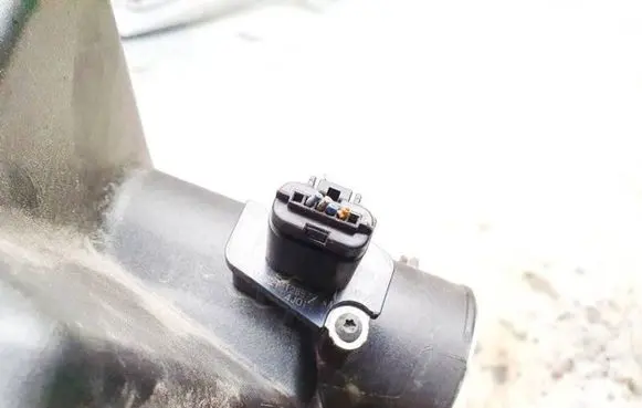 Volvo V60 Mass air flow meter 8v2112b579aa