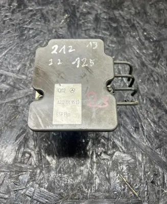 Mercedes-Benz E W212 ABS Pump A2124319512