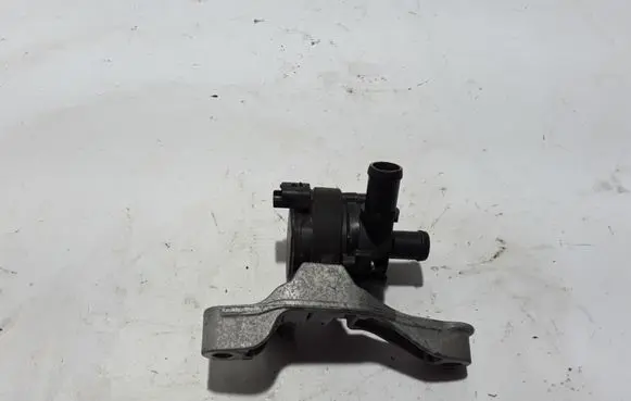 Renault Kadjar Electric auxiliary coolant/water pump 144B06803R