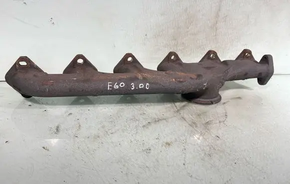 BMW 5 E60 E61 Exhaust manifold 7796886