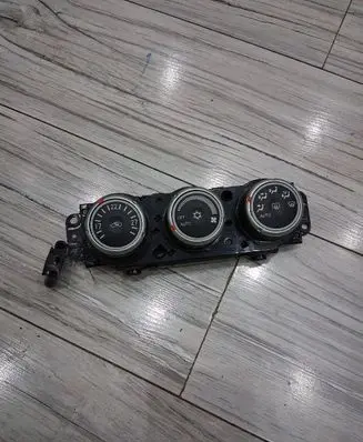 Mitsubishi Outlander Climate control unit 7820A115XB