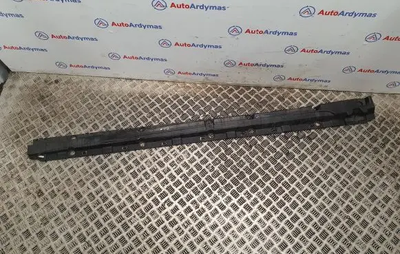 Sill/side skirt trim