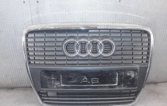 Audi A6 S6 C6 4F Front bumper upper radiator grill 4F0853651