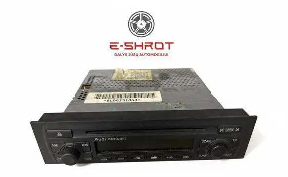 Audi A3 S3 8L Radio/CD/DVD/GPS head unit 8L0035186J