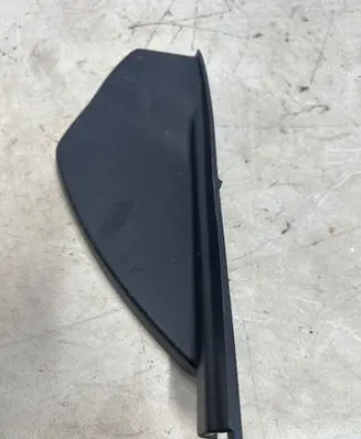 Mercedes-Benz GLE (W166 - C292) Dashboard side end trim 111215 16953679 A1666808603