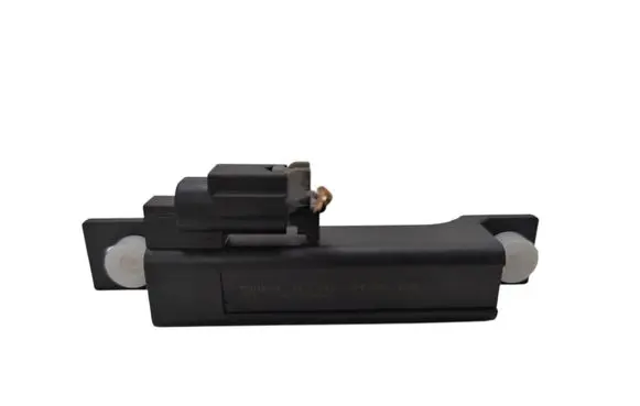 Nissan Qashqai Keyless system antenna 5WK48776