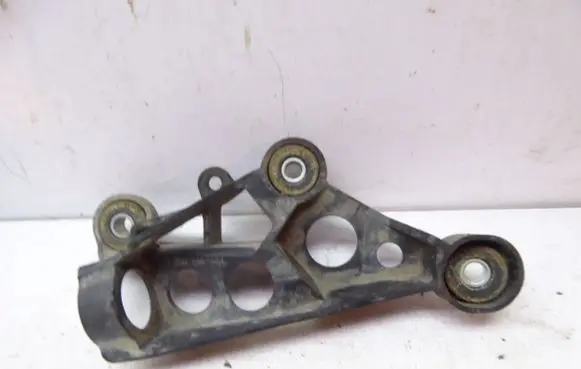 Seat Ibiza III (6L) Gearbox mount 6Q0711789C