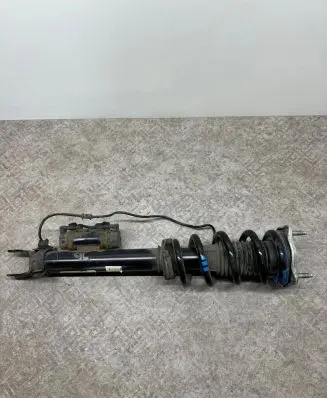 Mercedes-Benz C AMG W205 Front shock absorber with coil spring A2053208301