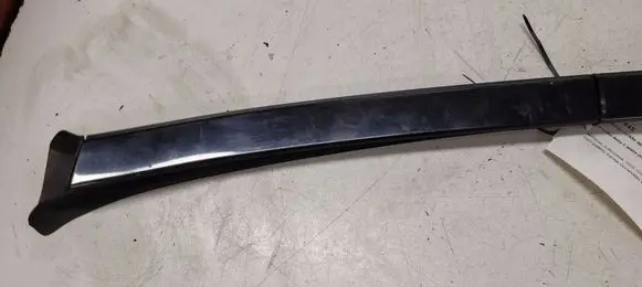 Mercedes-Benz C W204 Windshield trim 0800023