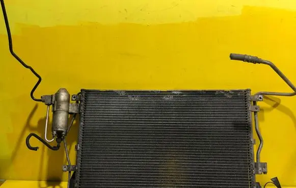 Volvo XC90 Electric auxiliary coolant/water pump RZ4R11P4