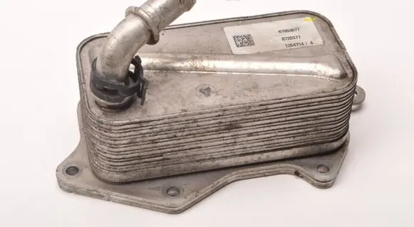 Maserati Ghibli Engine oil radiator 67053077