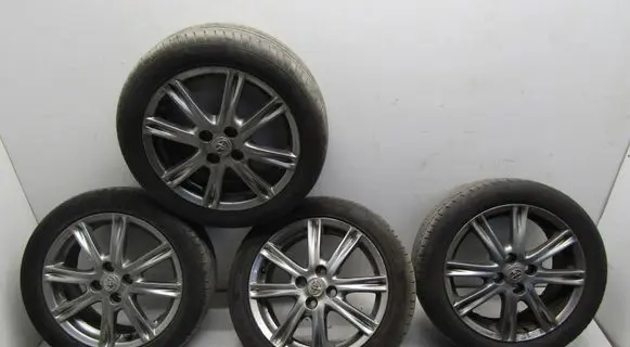 Toyota Yaris R16 alloy rim HI45833