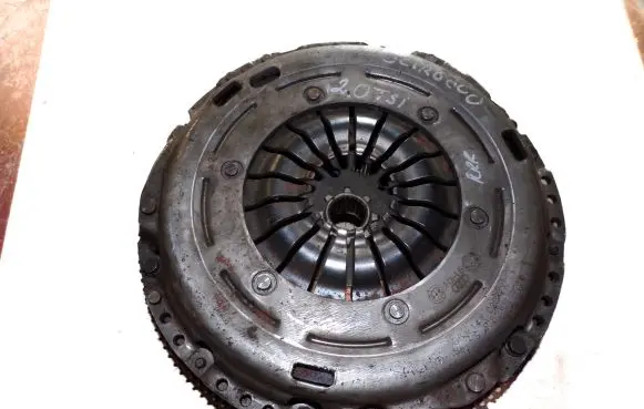 Volkswagen Scirocco Clutch set kit 06J141025 03G141031TX