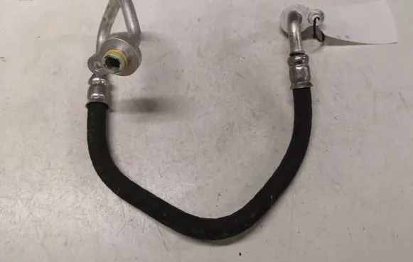 Volvo S90, V90 Air conditioning (A/C) pipe/hose