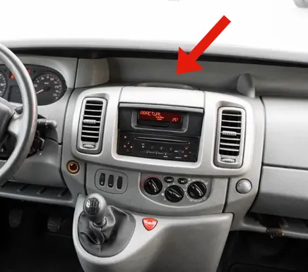 Renault Trafic II (X83) Dashboard center trim panel S3201ND 91165787 8200004628