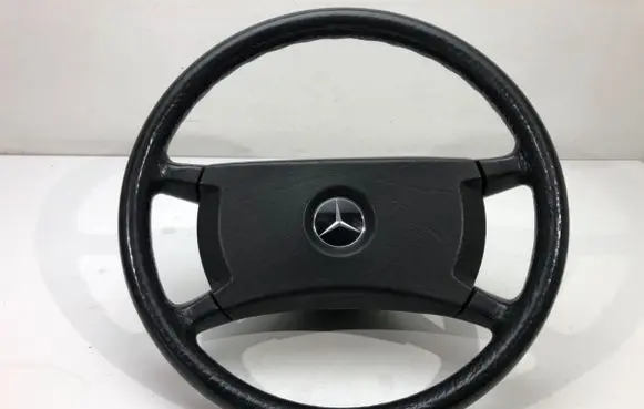 Mercedes-Benz 190 W201 Steering wheel