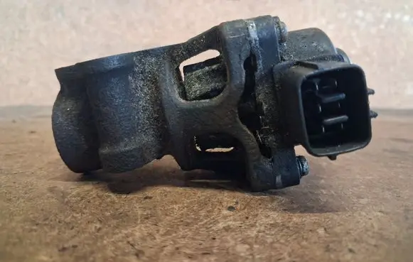 Mazda 626 EGR valve