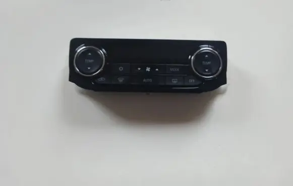 Mitsubishi Outlander Air conditioner control unit module 7820B100XA