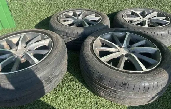 Toyota Avensis Verso R16 alloy rim 