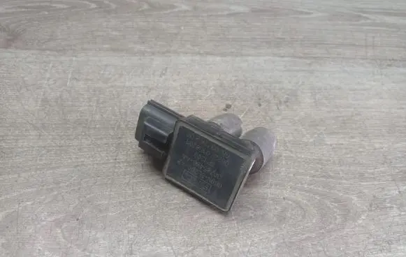 Volvo V70 Exhaust gas pressure sensor 6G9N5L200AB 30785486AA