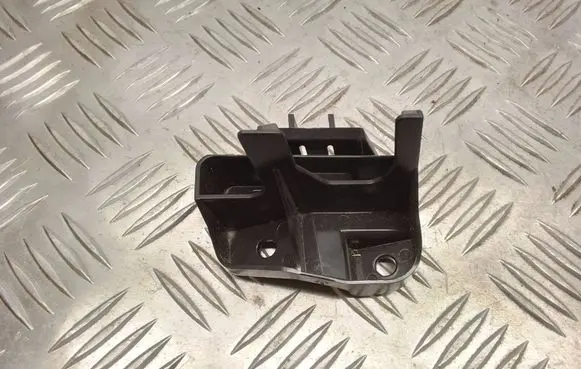 Toyota Land Cruiser (J120) Headlight/headlamp mounting bracket 5213460140