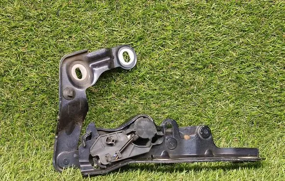 Porsche Panamera (970) Engine bonnet/hood hinges 97051115202 97051135203
