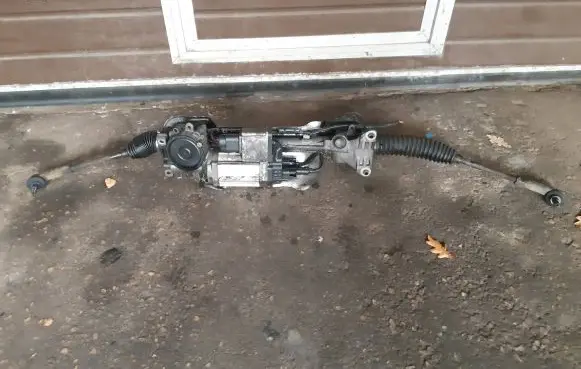 Volkswagen PASSAT B6 Steering rack 7805501266