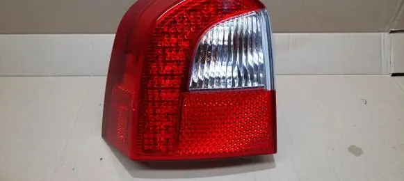 Volvo XC70 Rear/tail lights