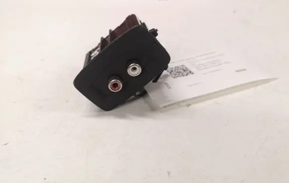 Renault Scenic III - Grand scenic III AUX in-socket connector 280230005R