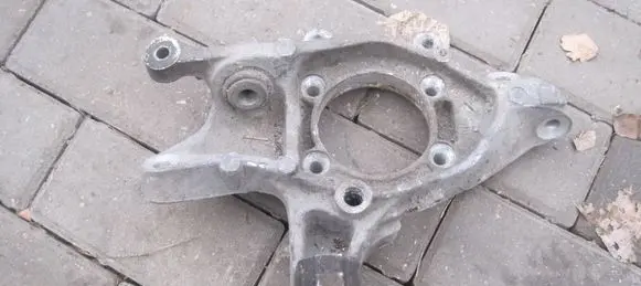 Mercedes-Benz S W221 Rear wheel hub 2210705