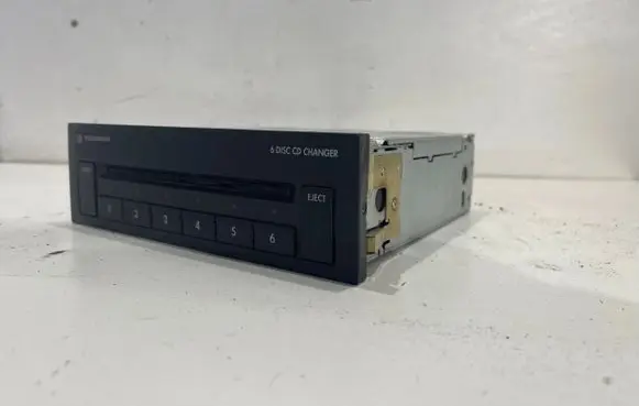 Volkswagen Phaeton CD/DVD changer 3D0035110