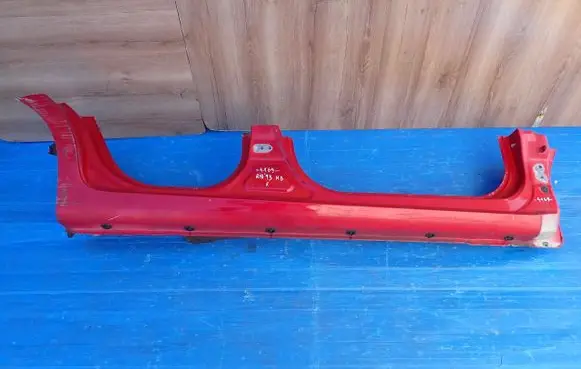 KIA Rio Sill