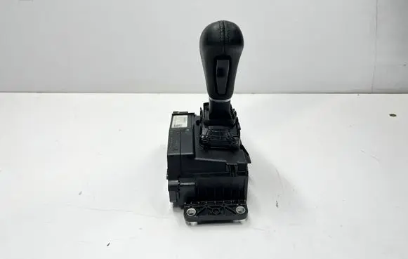 Maserati Levante Gear shifter/selector 6700317430