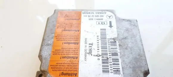 Mercedes-Benz E W210 Airbag control unit/module 0028203226